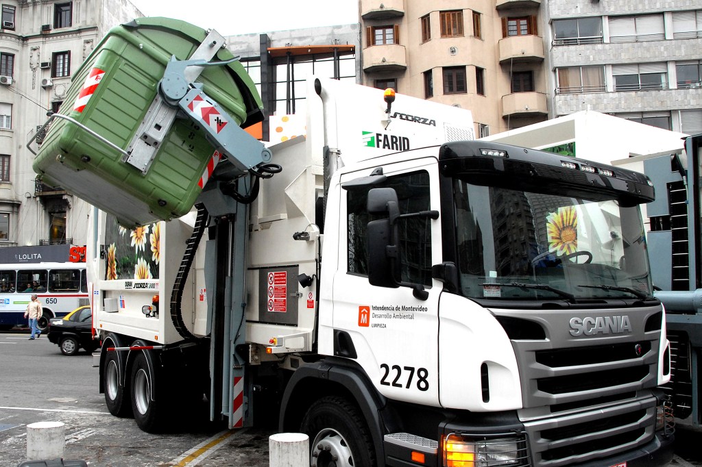 La IM venderá camiones pero mantendrá el 90% de la recolección&nbsp;pública