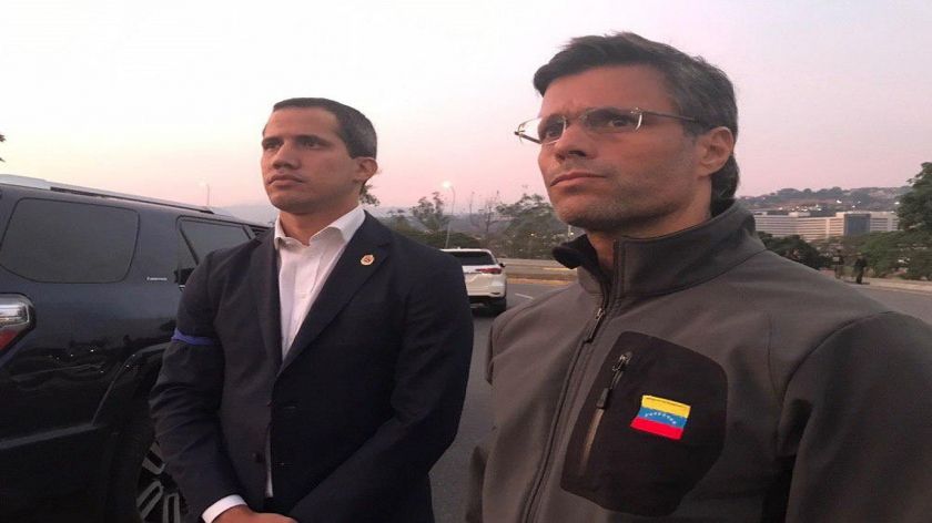 URGENTE: Guaidó libera por las armas a Leopoldo&nbsp;Lopez