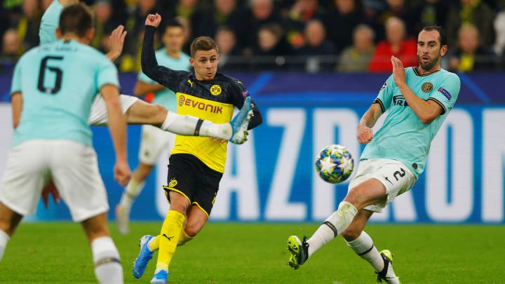 Champions: Inter, con gol de Matías Vecino, perdió 3 a 2 con Borussia&nbsp;Dortmund