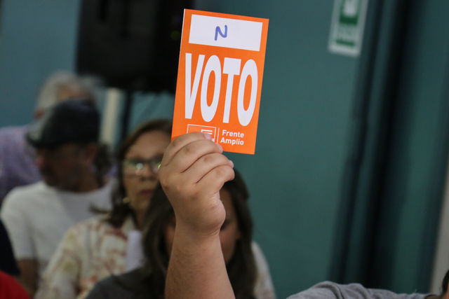 El Frente Amplio oficializó a Cosse, Villar y&nbsp;Martínez