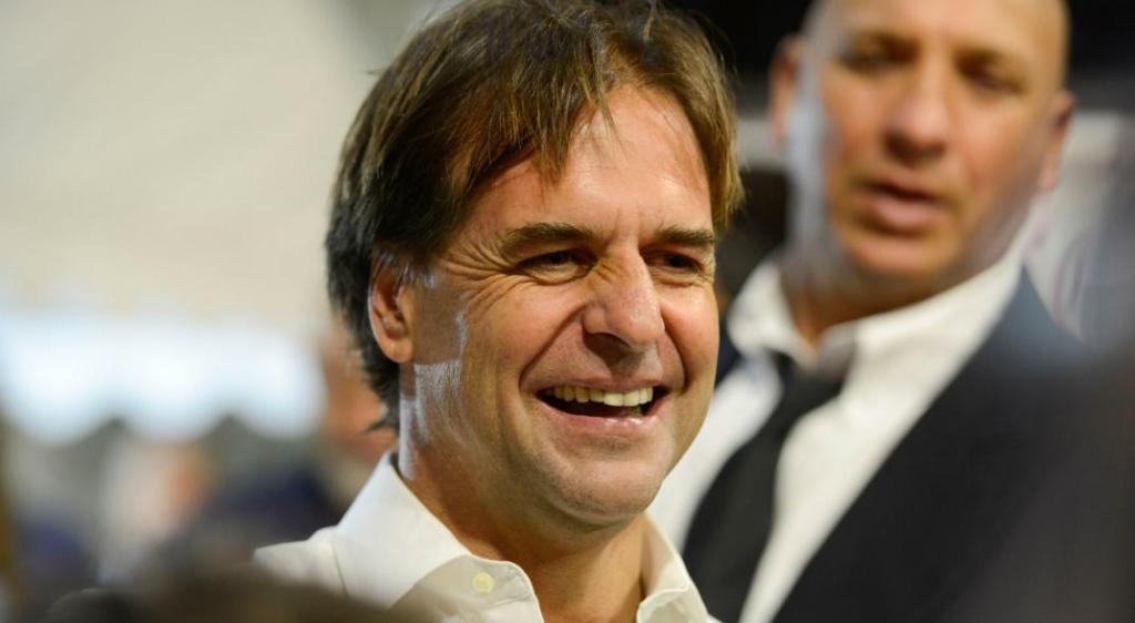 Gatillo fácil: Lacalle Pou permitirá que la policía dispare sin&nbsp;identificarse