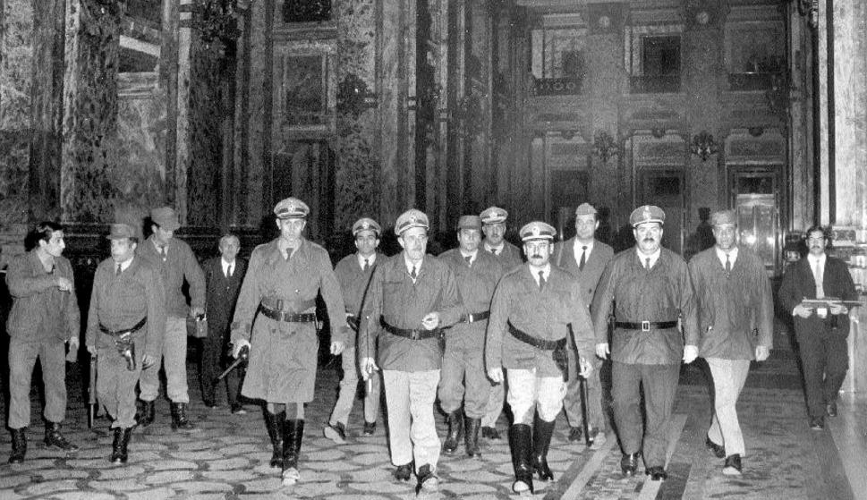 Manini volvió a defender criminales de la&nbsp;dictadura