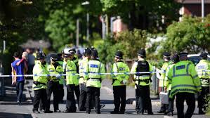 Varios muertos y heridos en un apuñalamiento masivo en un parque del Reino&nbsp;Unido