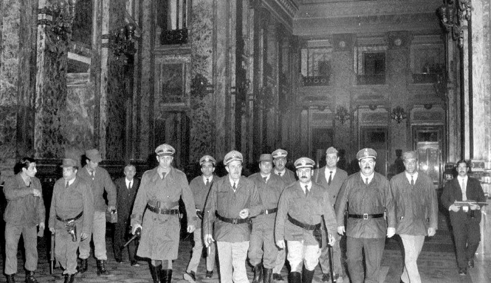 Manini Ríos presentó el proyecto de ley para proteger a los asesinos de la&nbsp;dictadura