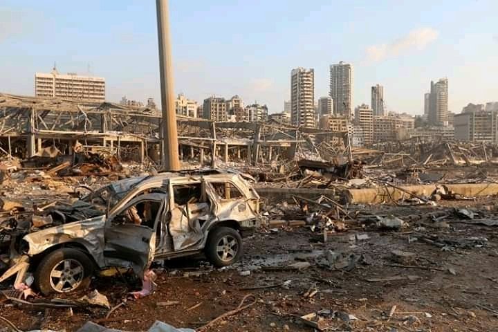 Enorme explosión en Beirut deja decenas de muertos y miles de&nbsp;heridos