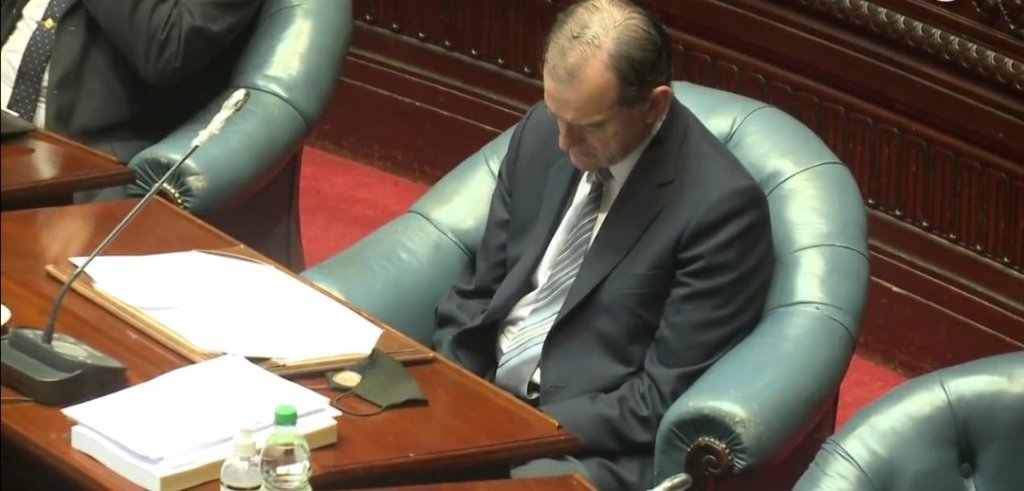 Votación del desafuero de Manini se aplazó tras pedido del Partido&nbsp;Nacional