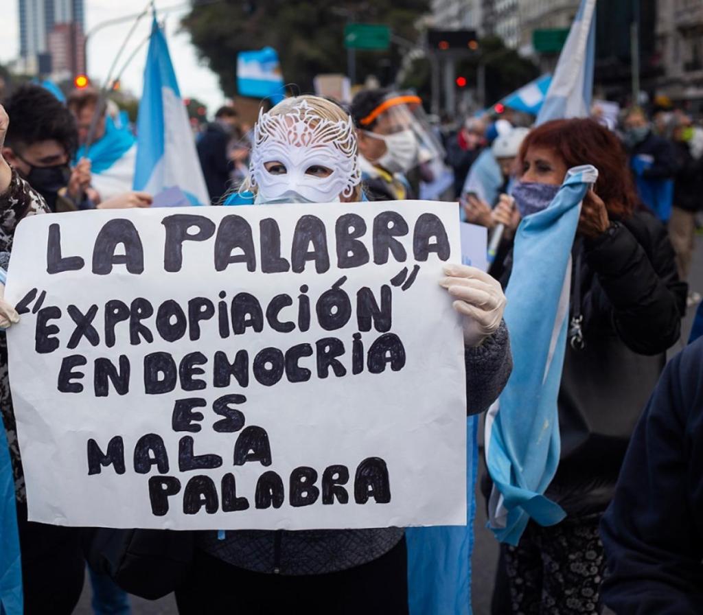 Argentina: ánimos golpistas acentúan la crisis económica y&nbsp;sanitaria