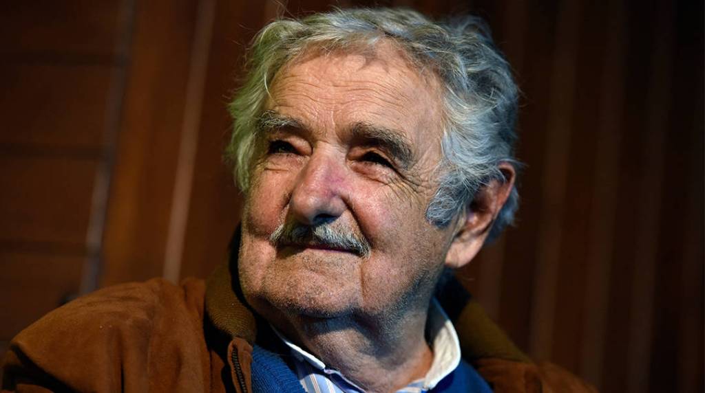 «Las vacunas tenían que haber llegado cuanto&nbsp;antes»