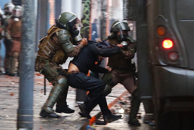 Acusan a Sebastián Piñera ante la Corte Penal Internacional