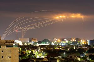 VIDEO: El sistema de defensa aérea israelí intercepta cohetes lanzados desde&nbsp;Gaza