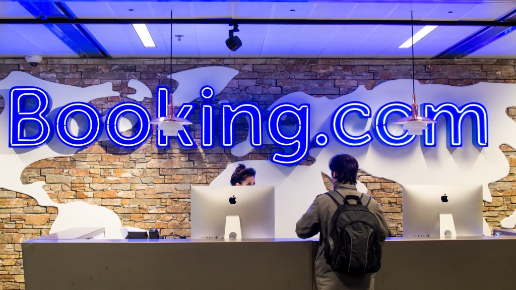 Italia investiga a Booking.com por presunta evasión fiscal de más de 186 millones de dólares