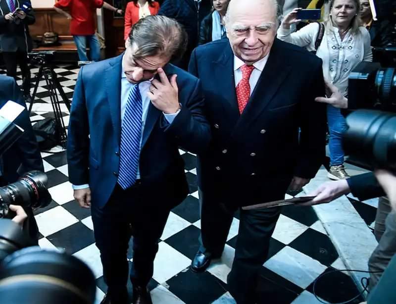 Un paso al costado ante la catástrofe