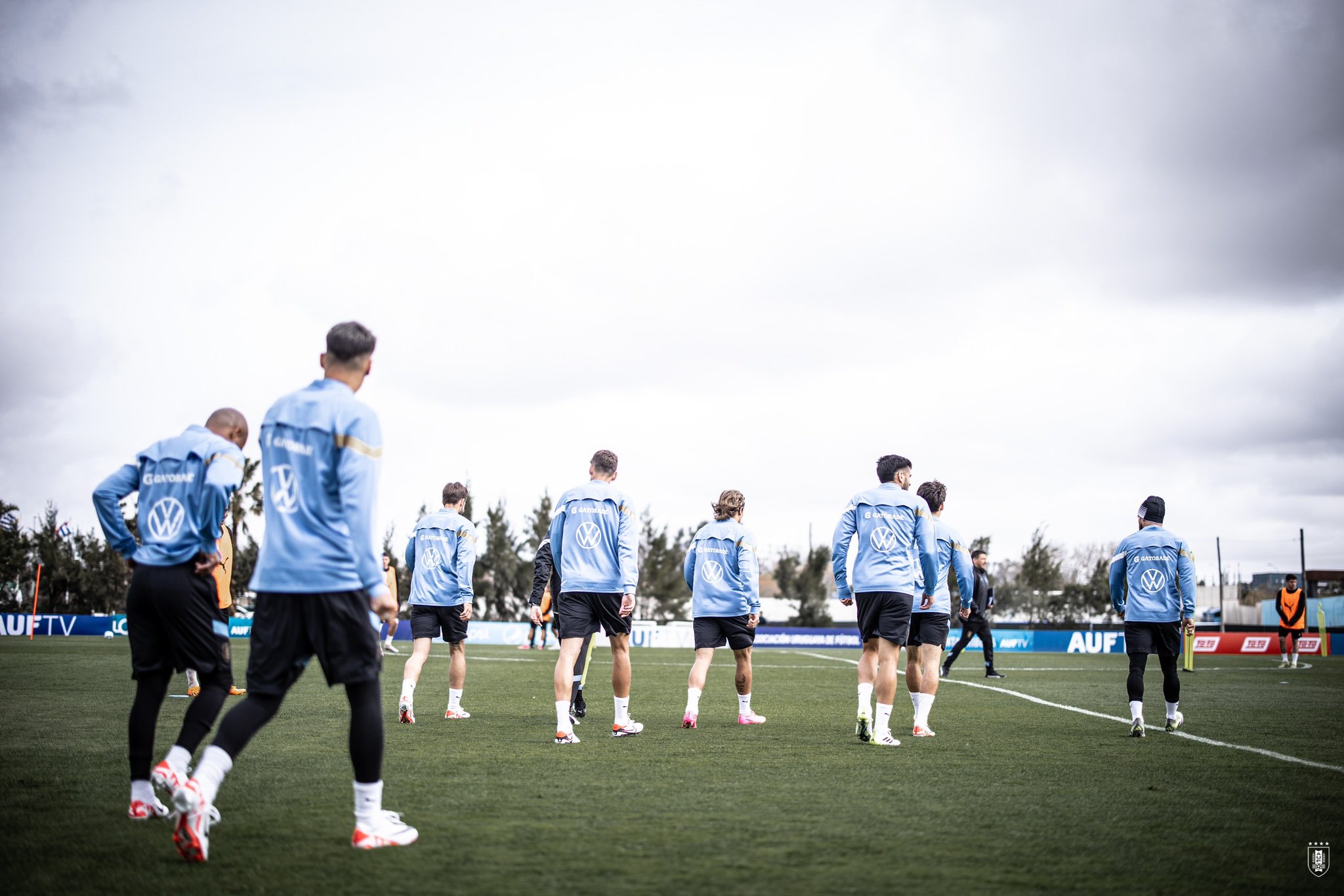 ¿Como ver el debut de la selección uruguaya en las Eliminatorias?