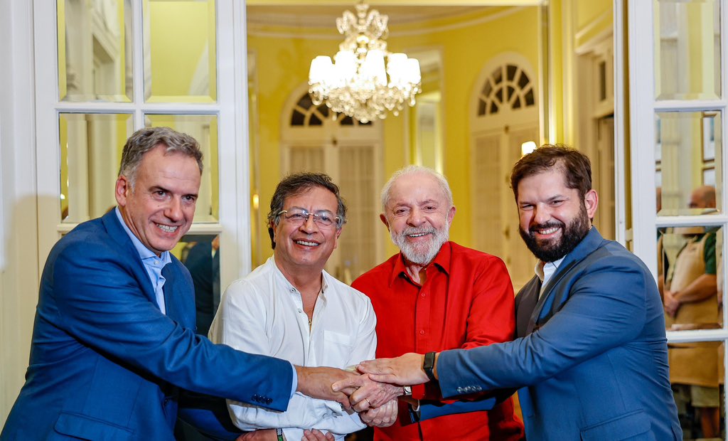 Lula invitó a Uruguay a la cumbre de los BRICS