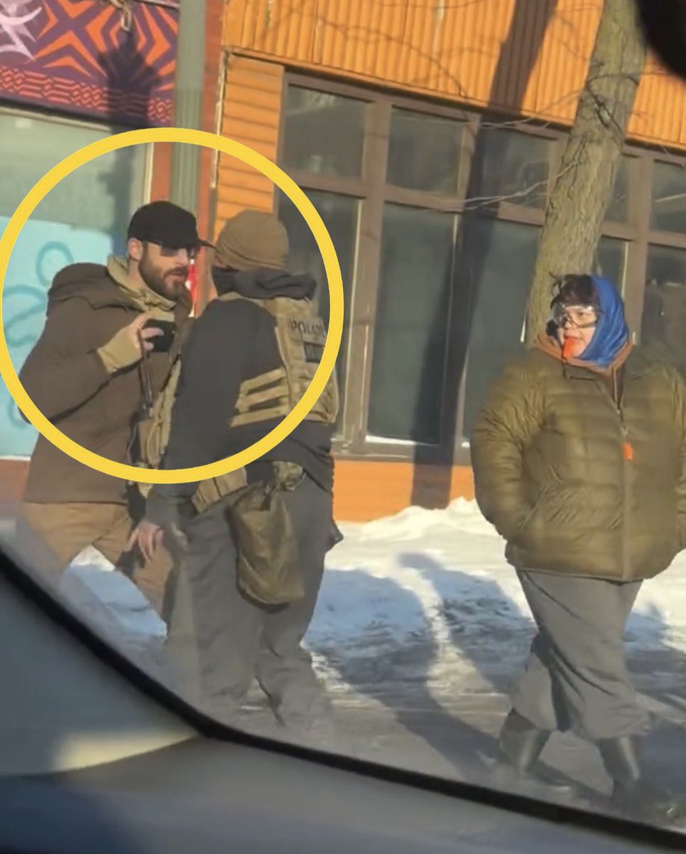 Caos en Mineápolis tras nuevo asesinato del ICE a quemarropa y a plena luz del&nbsp;día