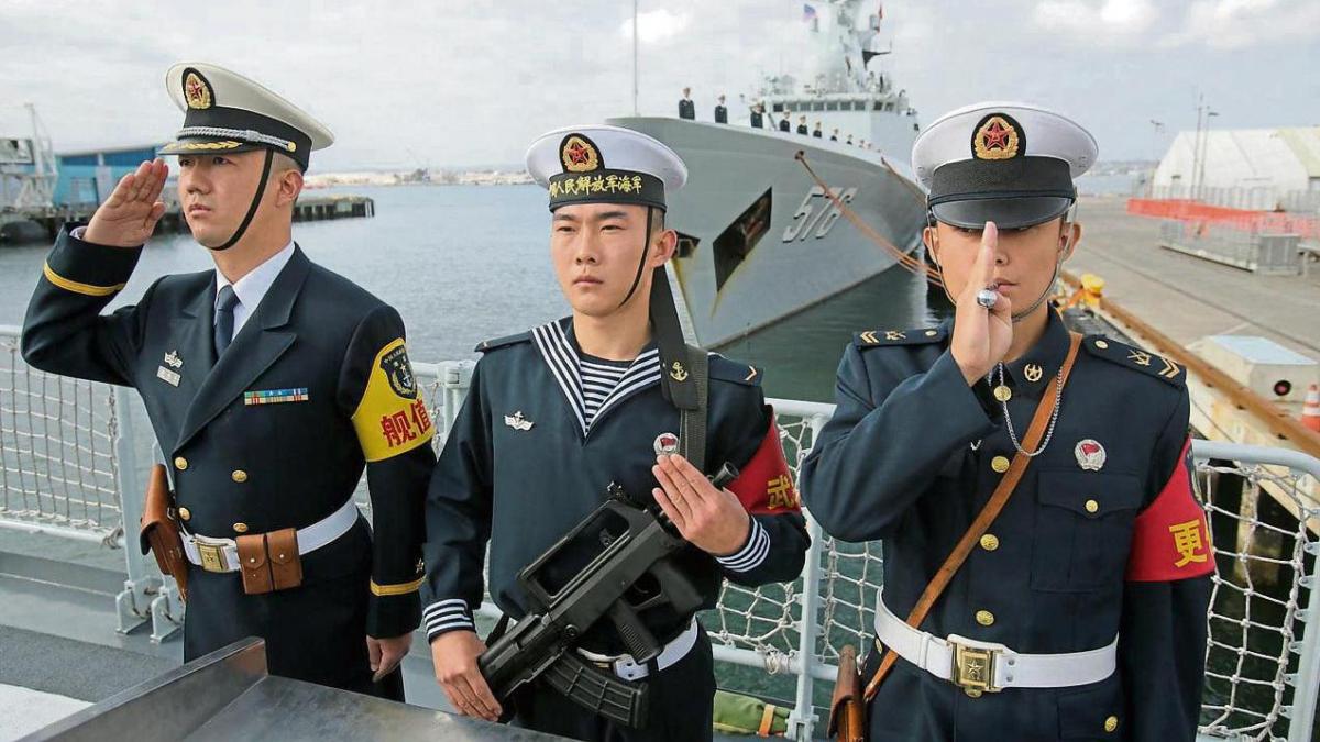 China realiza ejercicios militares en el Mar de China Meridional en medio de una creciente actividad regional
